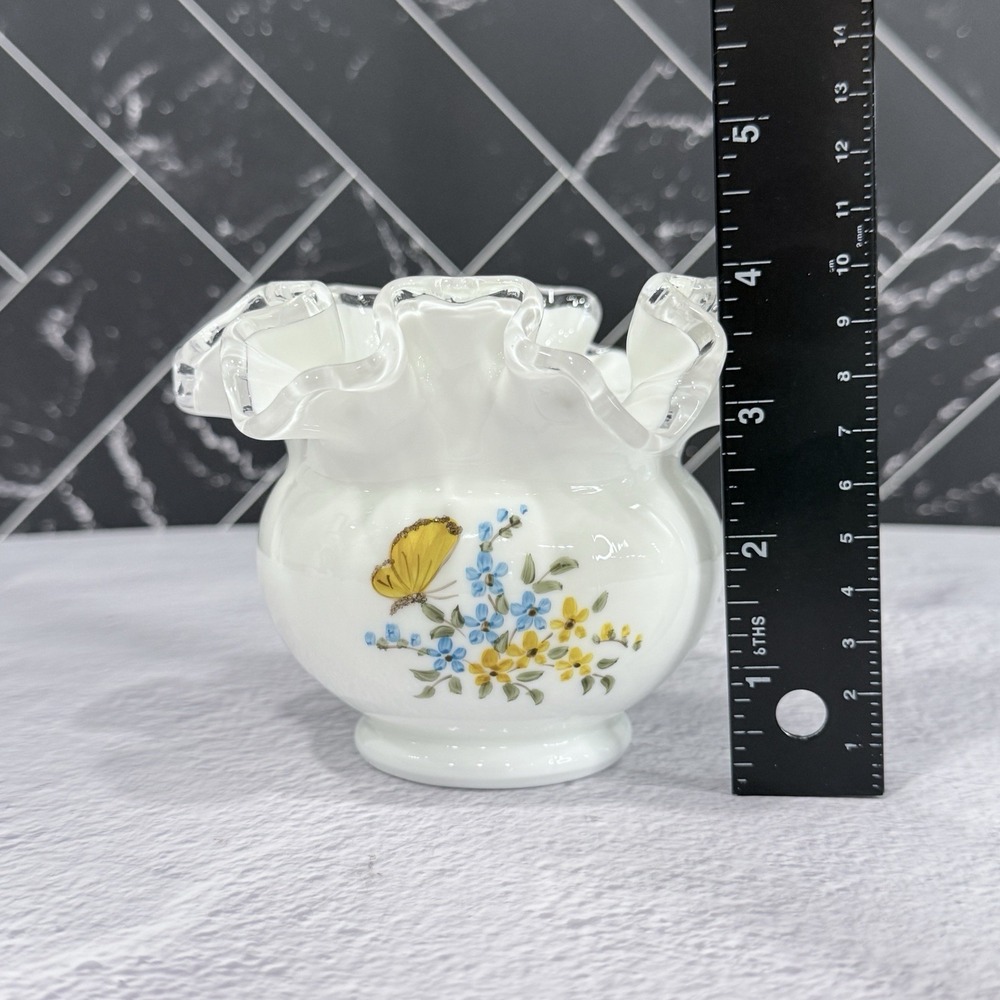 Fenton Silver Crest Vase 4" Hand Painted Blue Yellow Butterflies Signed VTG‎ - Picture 7 of 12